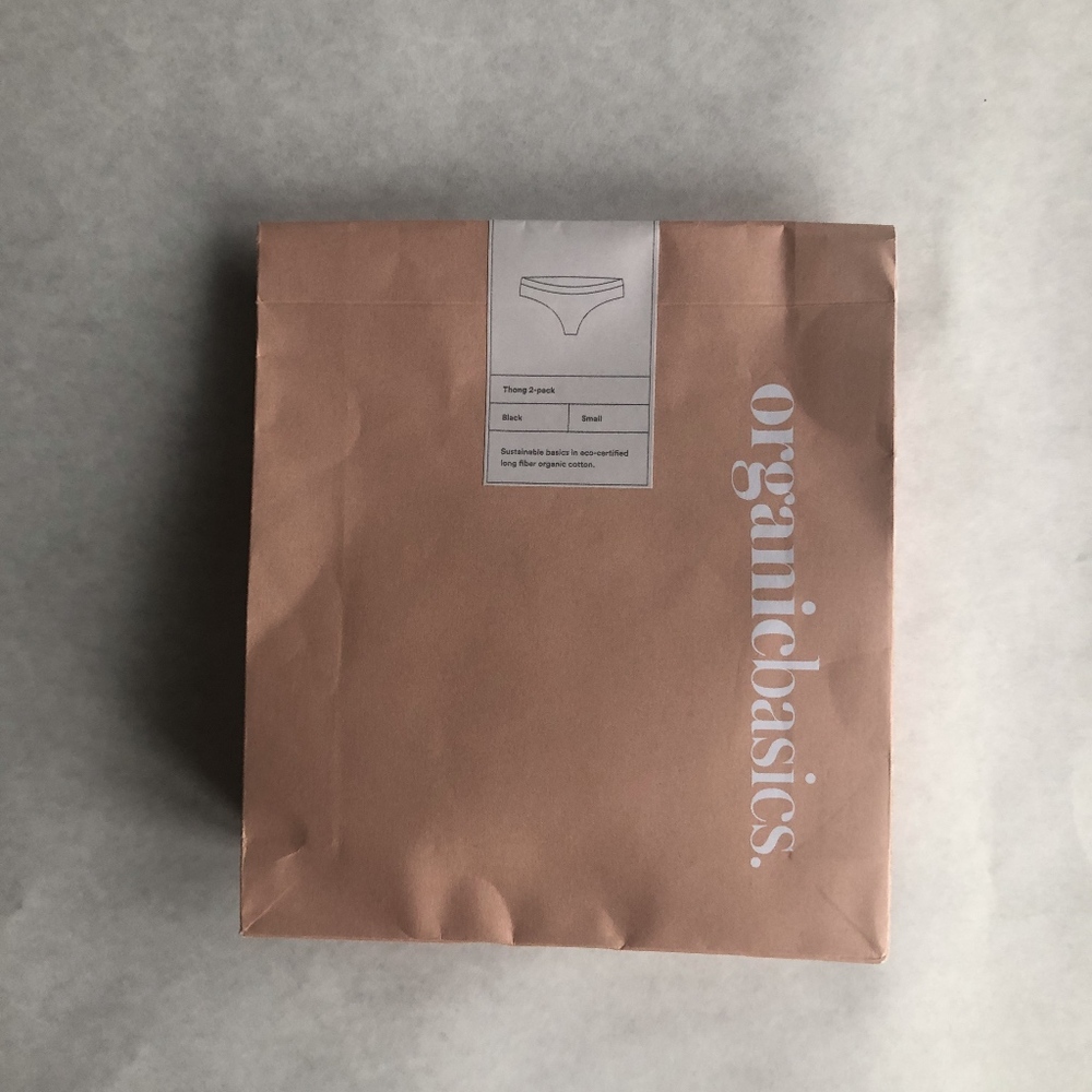 Black organic cotton thong